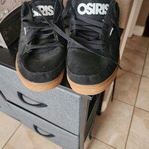 Osiris Black Skate Sneakers with Gum Sole